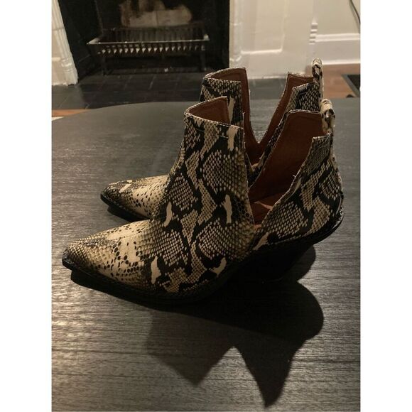 Jeffrey Campbell for free people‎ snake print open boots - Picture 4 of 6